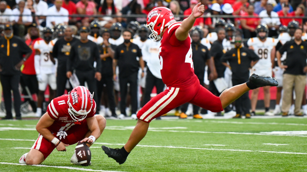 Louisiana kicker Kenneth Almendares named First-Team AP All-America